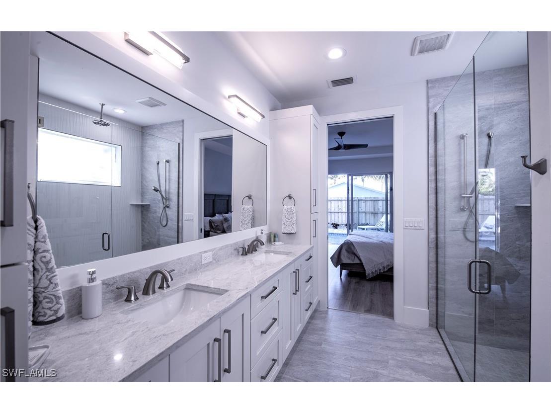 662 105th Avenue N Naples FL 34108 225072468 image17