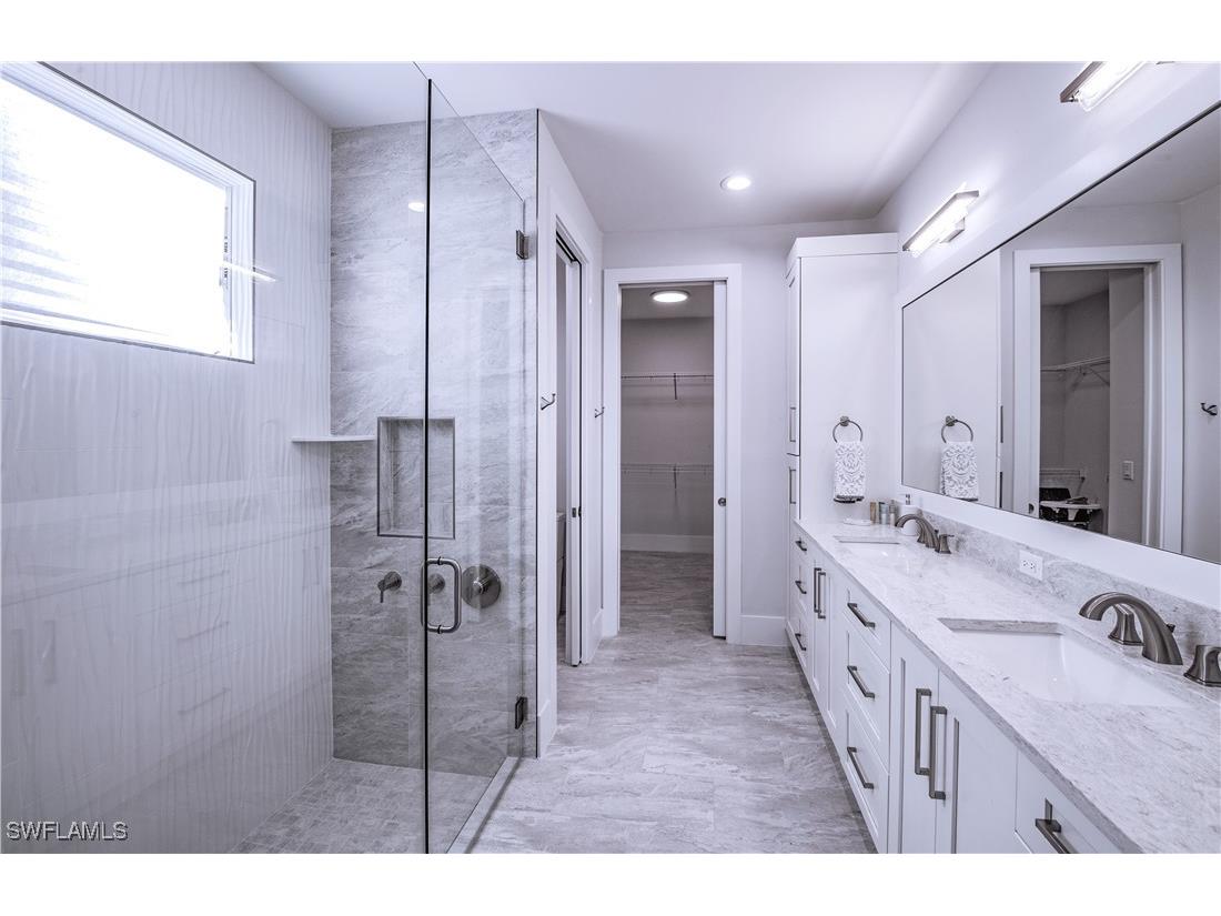 662 105th Avenue N Naples FL 34108 225072468 image18