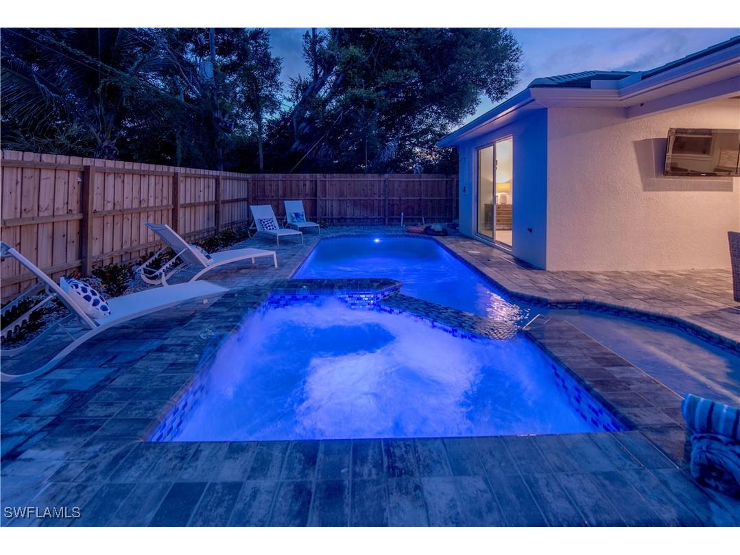 662 105th Avenue N Naples FL 34108 225072468 image33