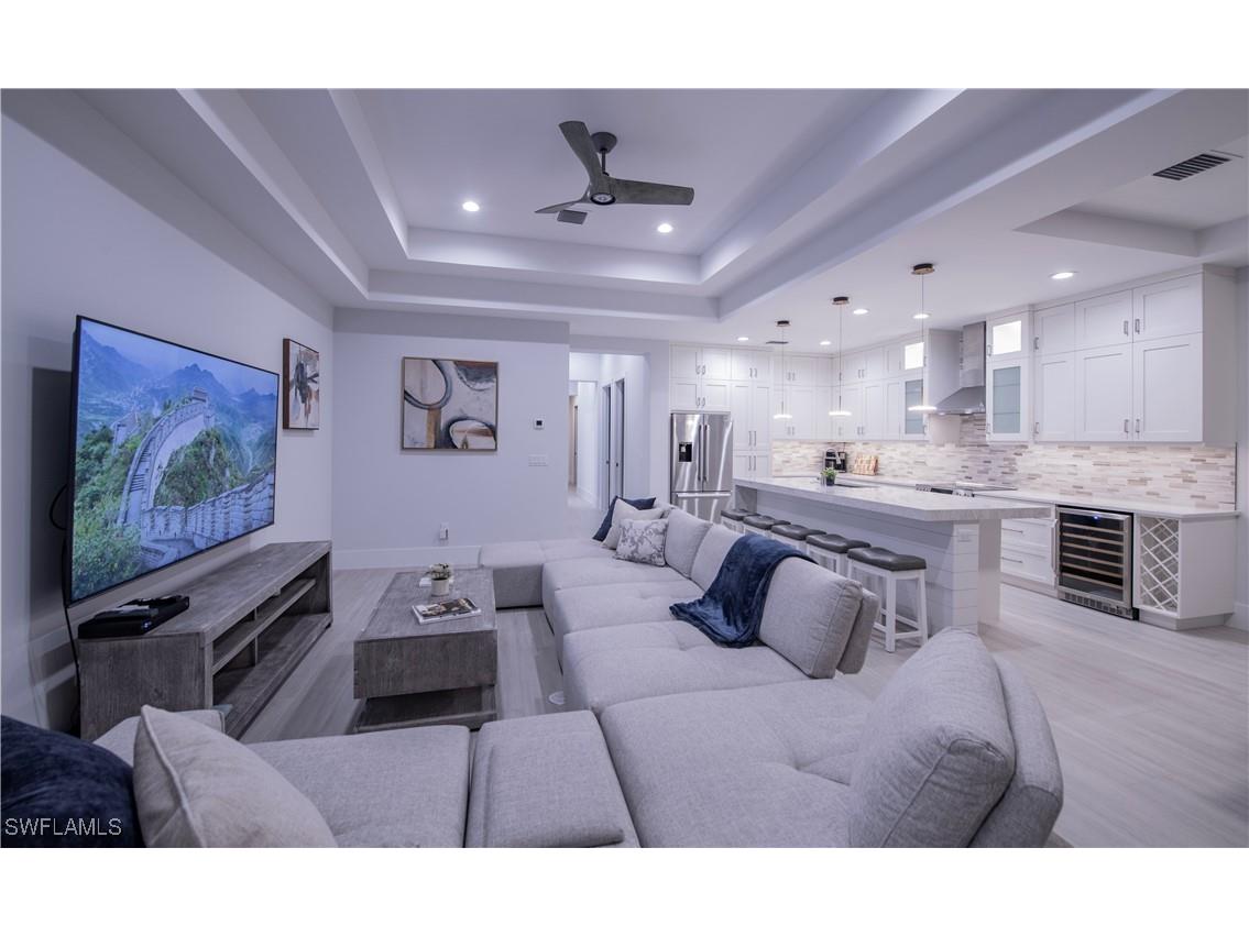 662 105th Avenue N Naples FL 34108 225072468 image7