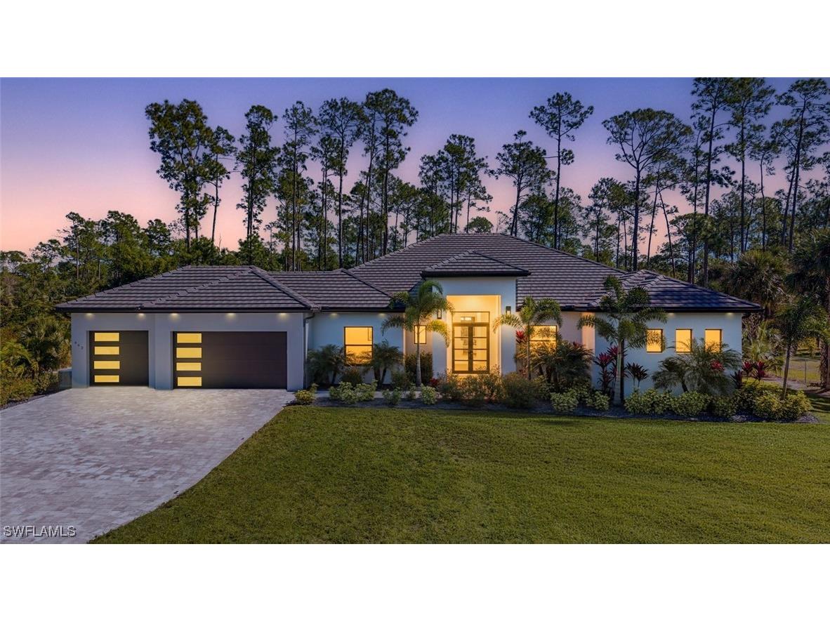 662 9th Street SW Naples FL 34117 226004303 image1