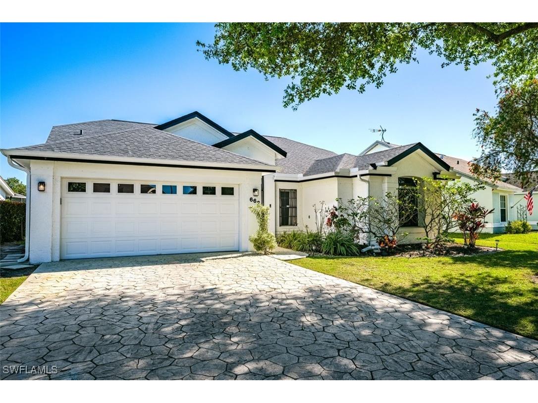 662 Lambton Lane Naples FL 34104 225027205 image1