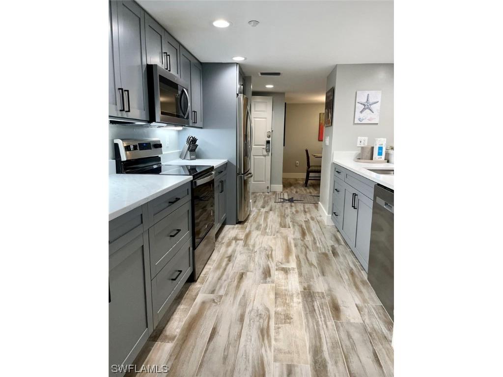 6620 Estero Boulevard #301 Fort Myers Beach FL 33931 223087379 image1