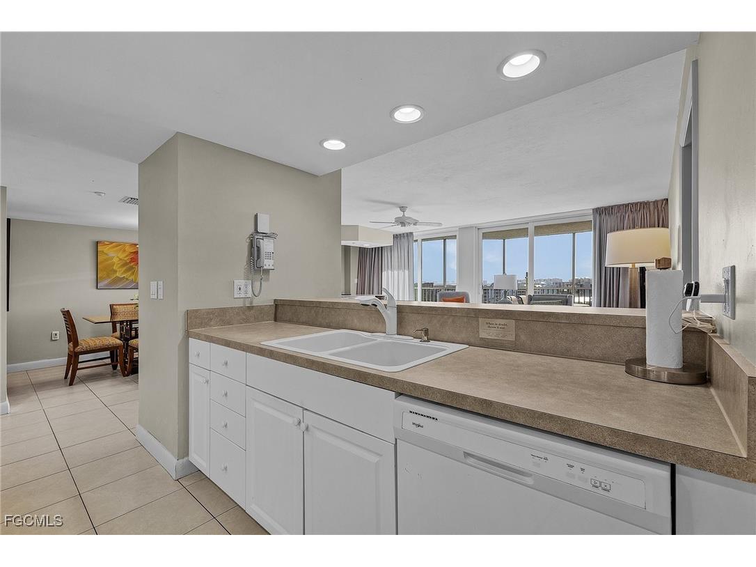 6620 Estero Boulevard #801 Fort Myers Beach FL 33931 2025005613 image10