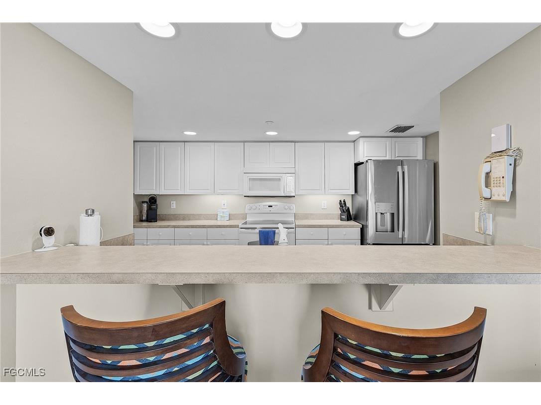 6620 Estero Boulevard #801 Fort Myers Beach FL 33931 2025005613 image11