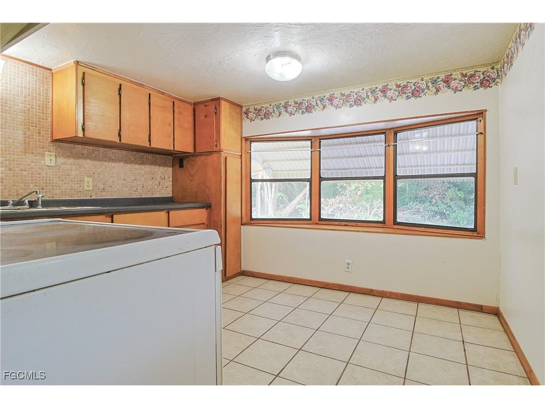 6620 Golden Road North Fort Myers FL 33917 2025019810 image8