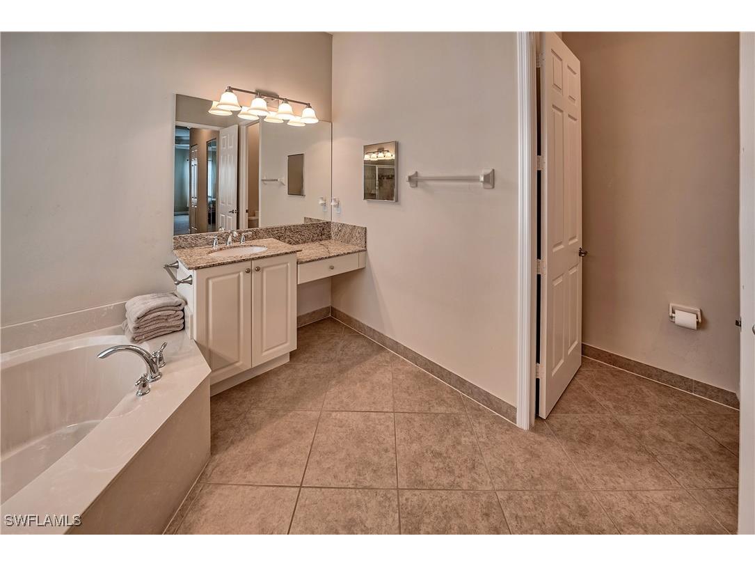 6623 Monterey Point Naples FL 34105 225060193 image13