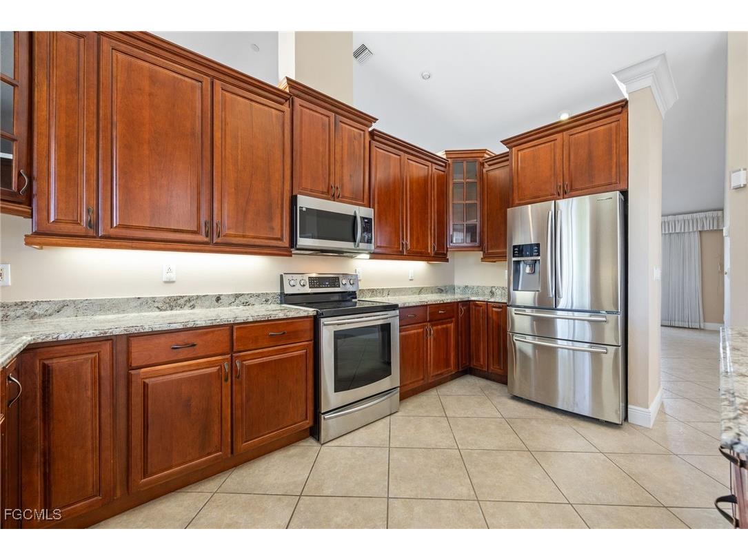 6624 Highland Pines Circle Fort Myers FL 33966 2025015501 image11