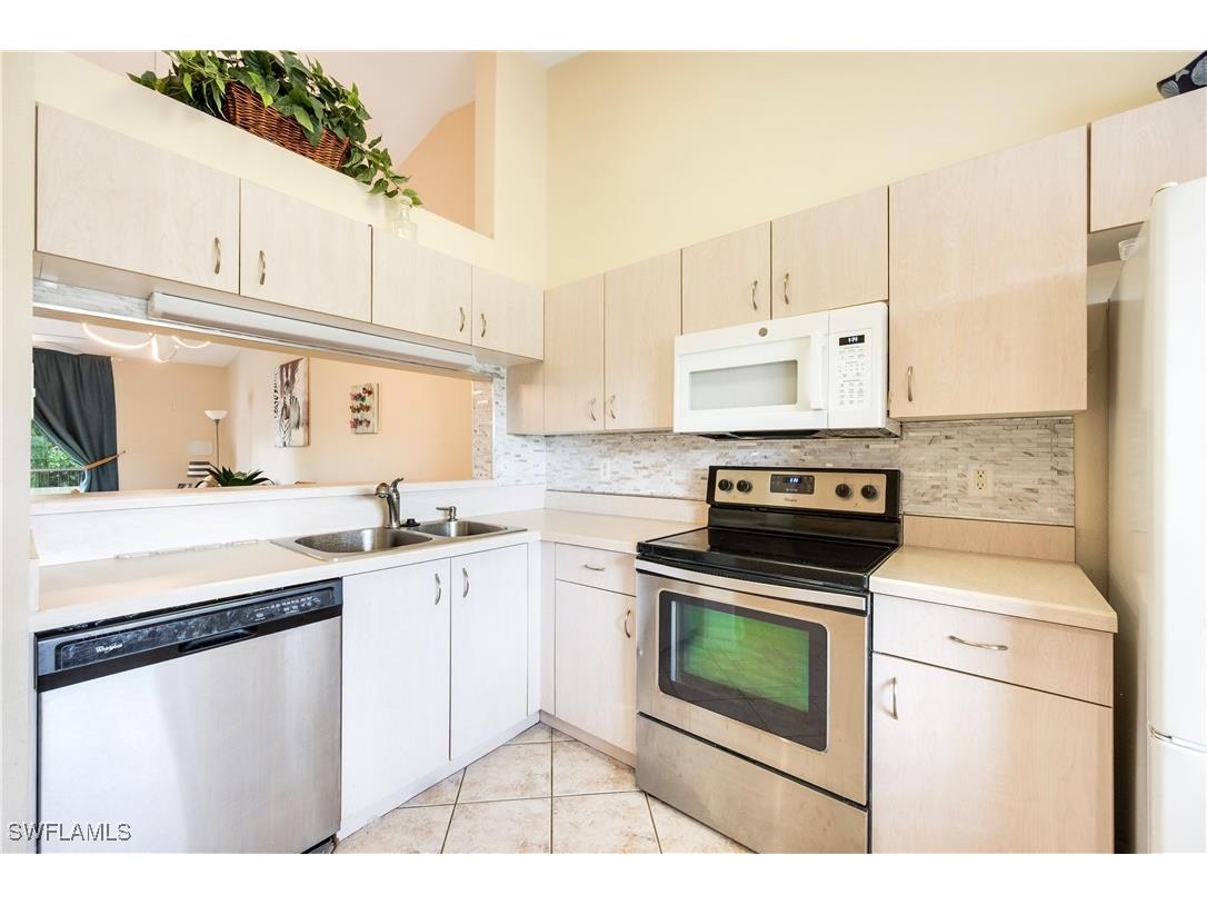 6625 Huntington Lakes Circle #203 Naples FL 34119 225083059 image13