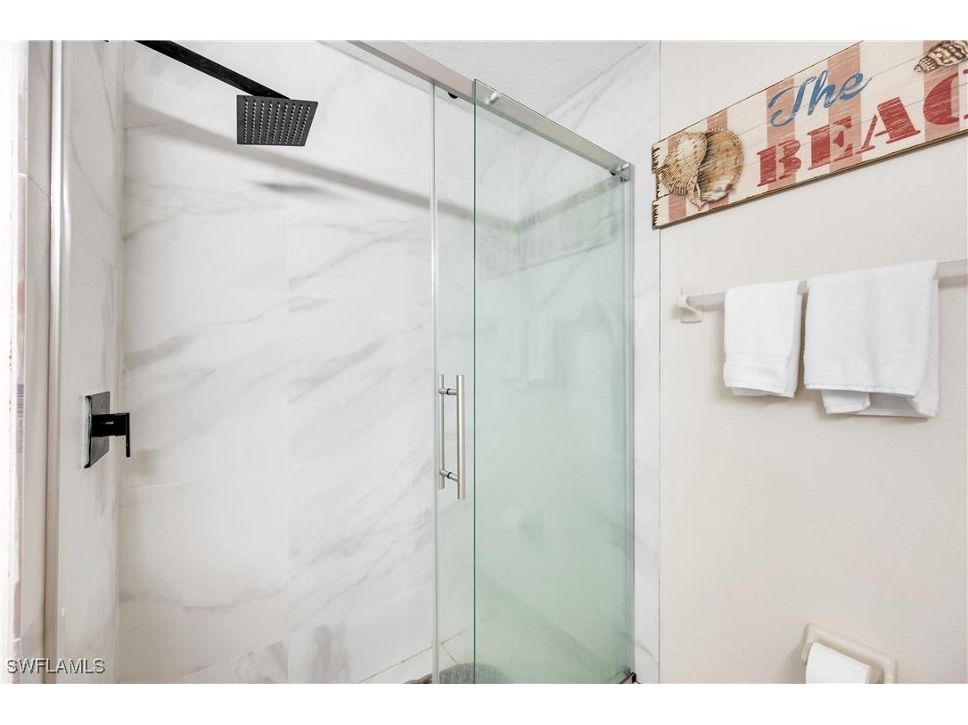 6625 Huntington Lakes Circle #203 Naples FL 34119 225083059 image18