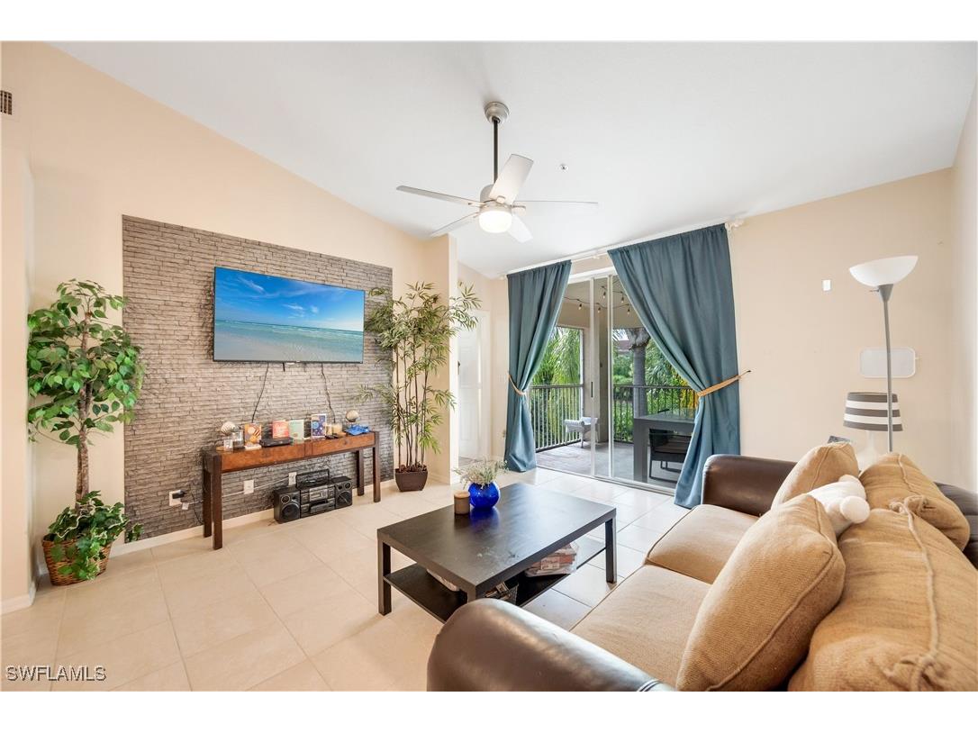 6625 Huntington Lakes Circle #203 Naples FL 34119 225083059 image5