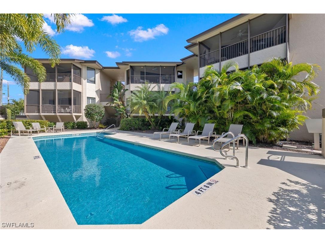 663 10th Avenue S #B-663 Naples FL 34102 224014380 image1