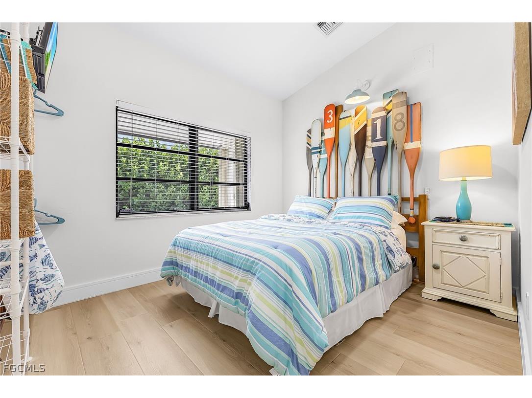 663 110th Avenue N Naples FL 34108 2026007122 image15