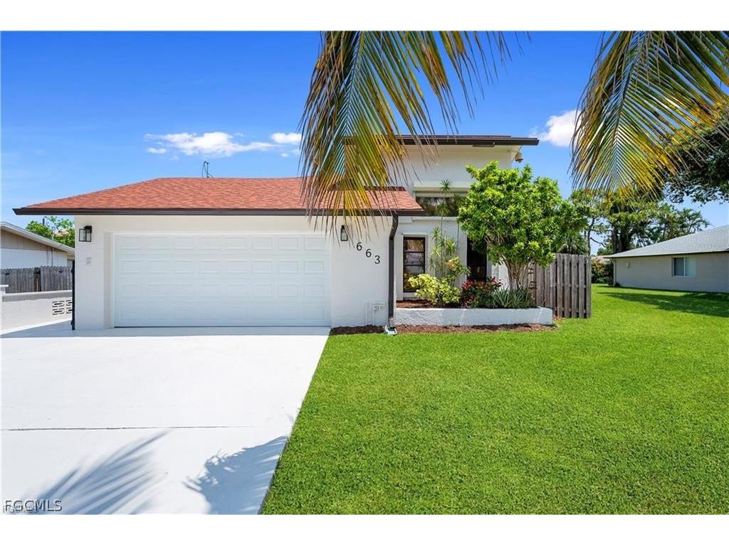 663 110th Avenue N Naples FL 34108 2026007122 image2