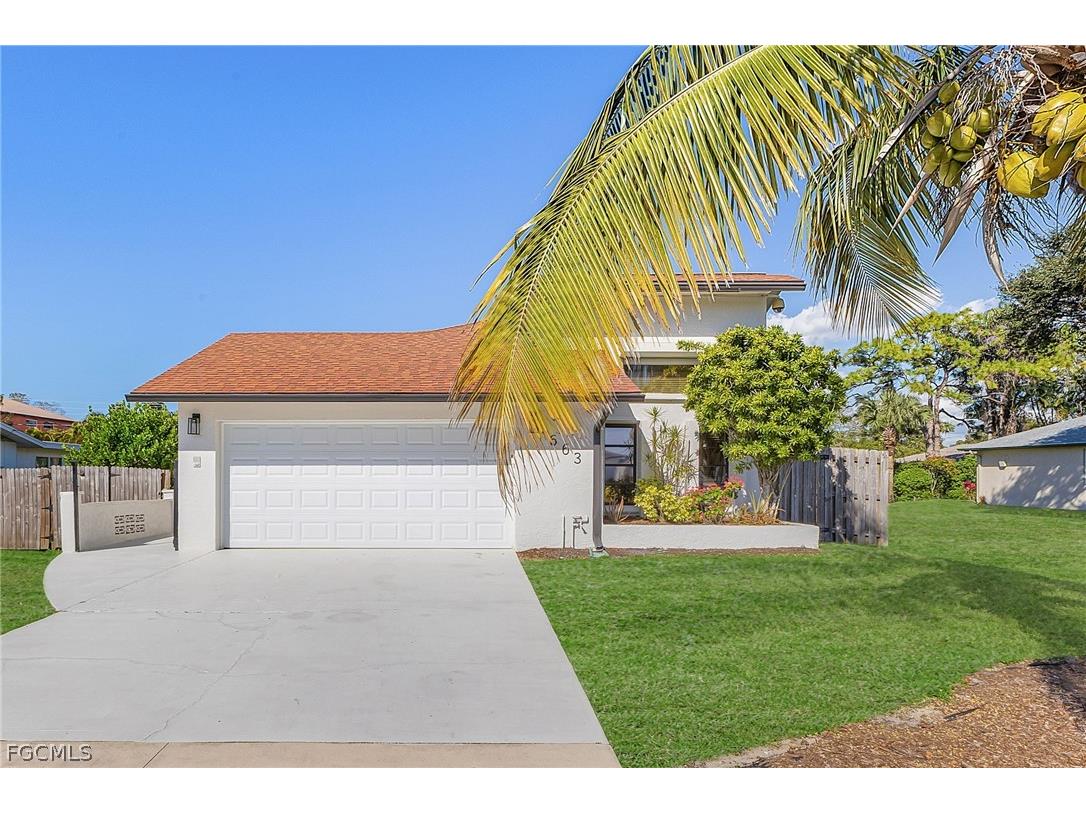 663 110th Avenue N Naples FL 34108 2026007122 image35