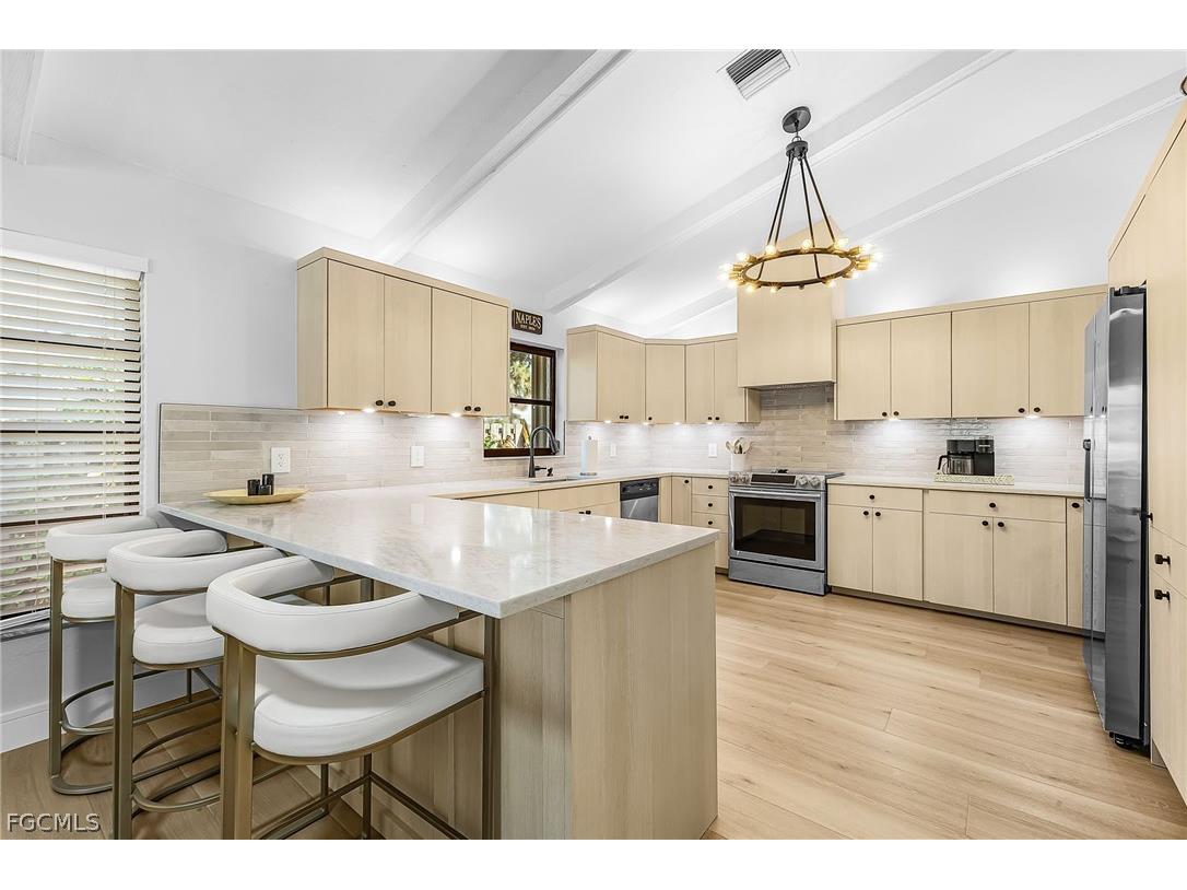 663 110th Avenue N Naples FL 34108 2026007122 image5