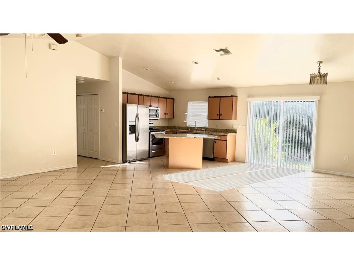 663 Dubarry Avenue S Lehigh Acres FL 33974 226021256 image5