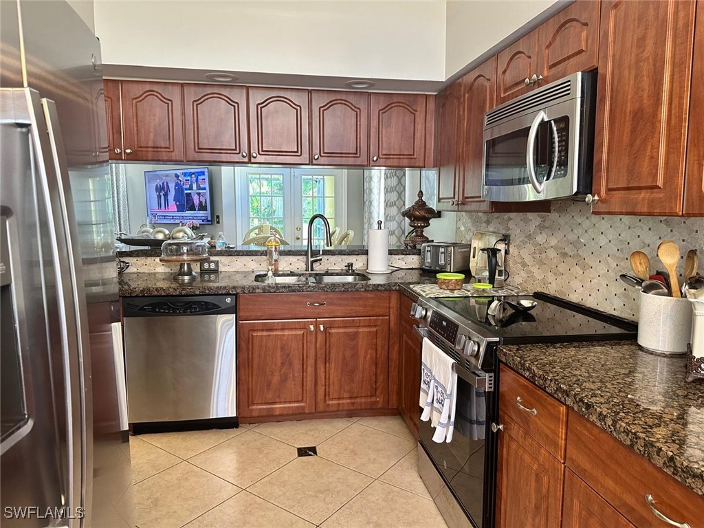 6631 Middlesex Place Naples FL 34104 225073011 image8
