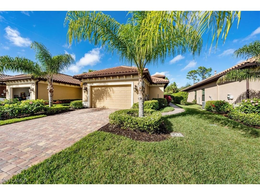 6631 Roma Way Naples FL 34113 223016968 image1