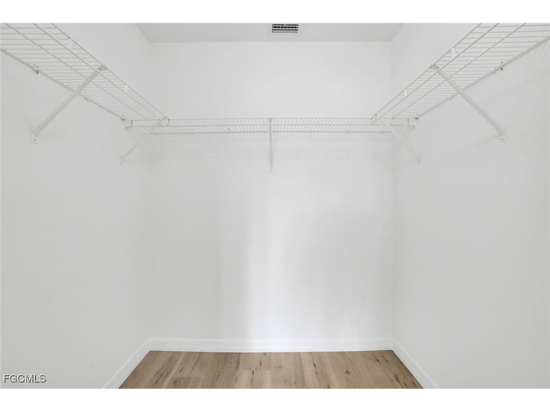 6635 Huntington Lakes Circle #202 Naples FL 34119 2025010610 image13