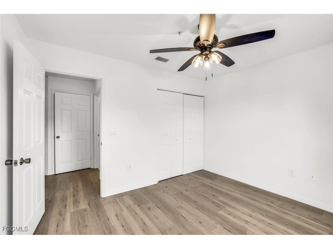 6635 Huntington Lakes Circle #202 Naples FL 34119 2025010610 image14