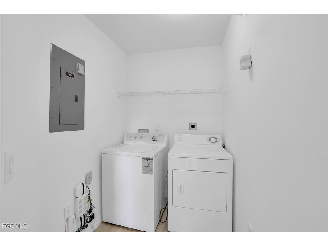 6635 Huntington Lakes Circle #202 Naples FL 34119 2025010610 image16