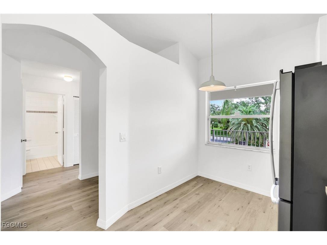 6635 Huntington Lakes Circle #202 Naples FL 34119 2025010610 image7