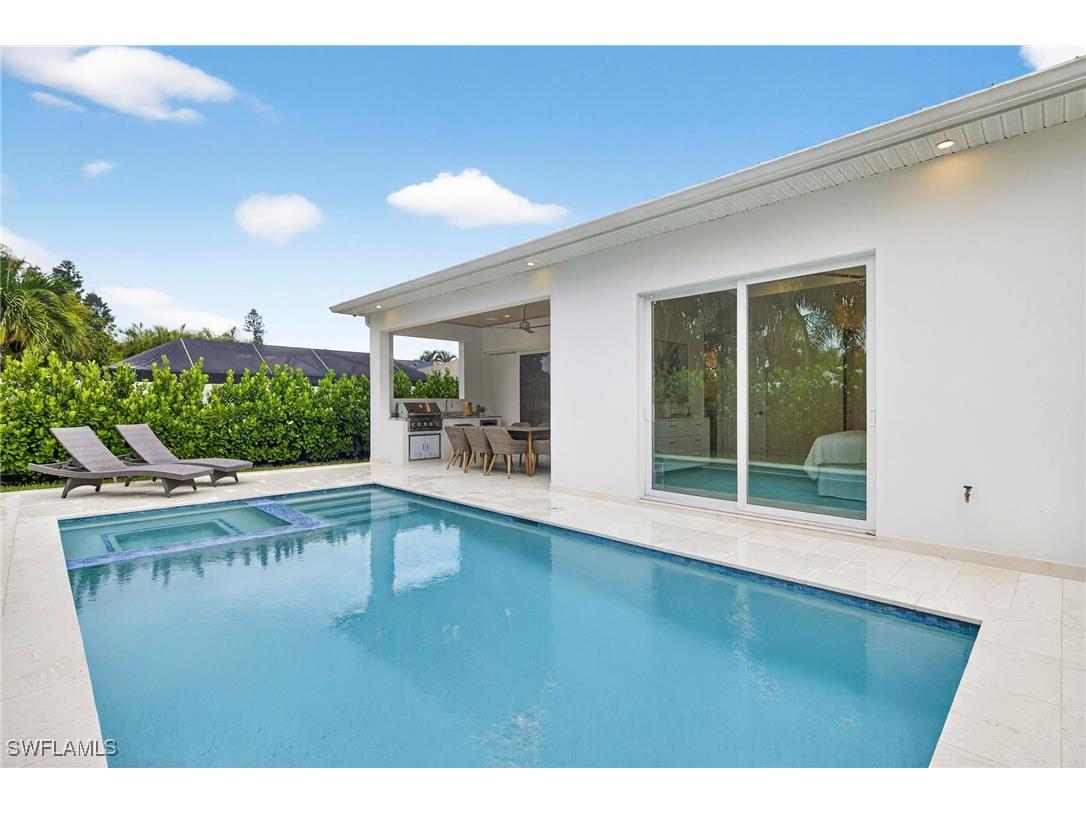 664 100th Avenue N Naples FL 34108 225070910 image38