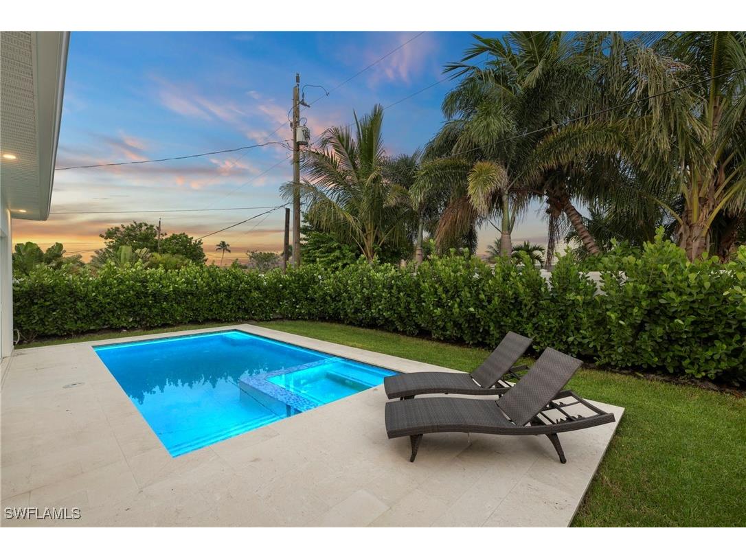 664 100th Avenue N Naples FL 34108 225070910 image6
