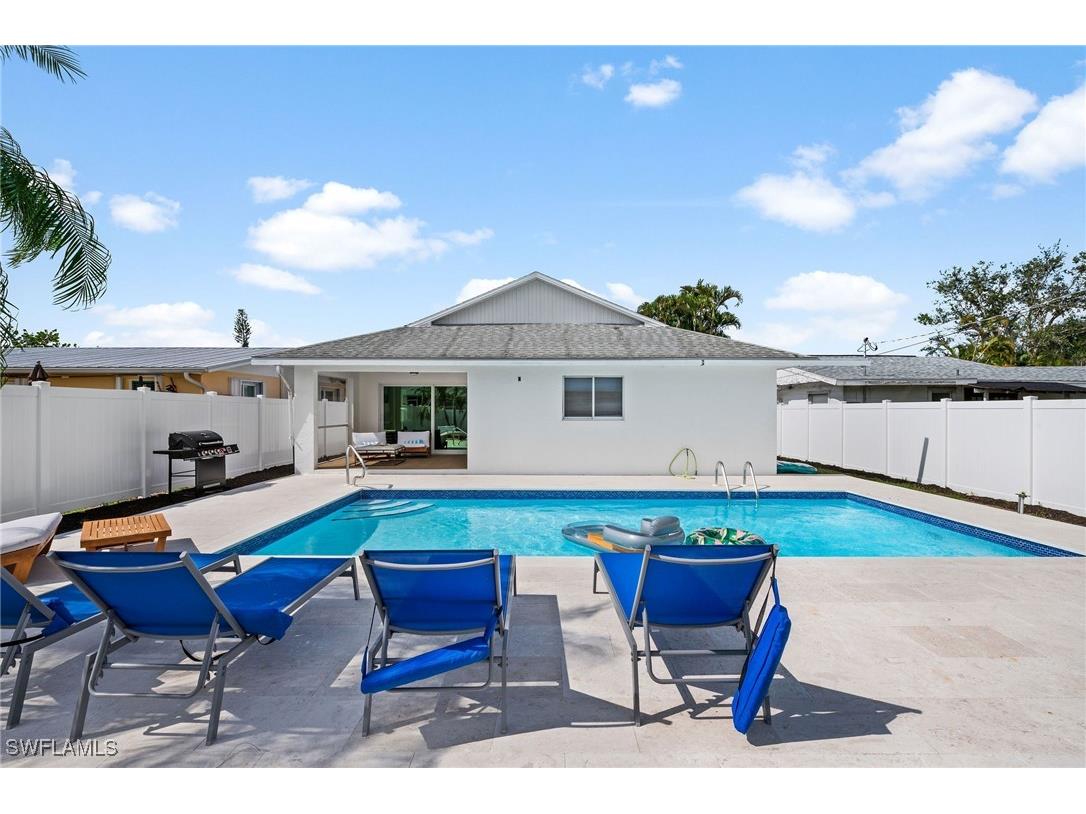 664 102nd Avenue N Naples FL 34108 225060635 image5