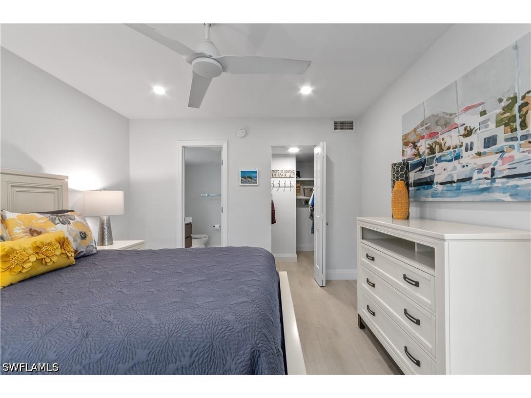664 Broad Avenue S #J664 Naples FL 34102 226013510 image13
