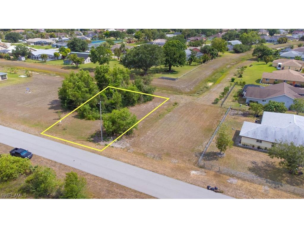 664 Manhattan Street E Lehigh Acres FL 33974 223059832 image1