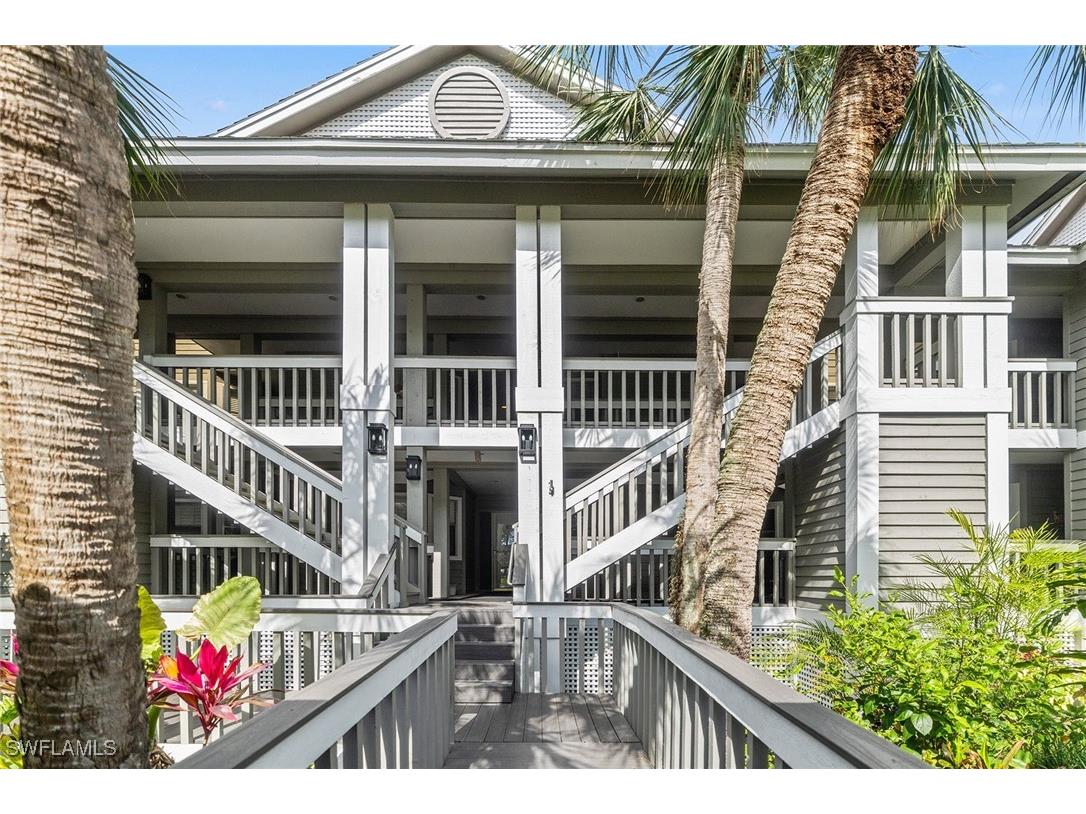 664 Wiggins Bay Drive Naples FL 34110 225047217 image1