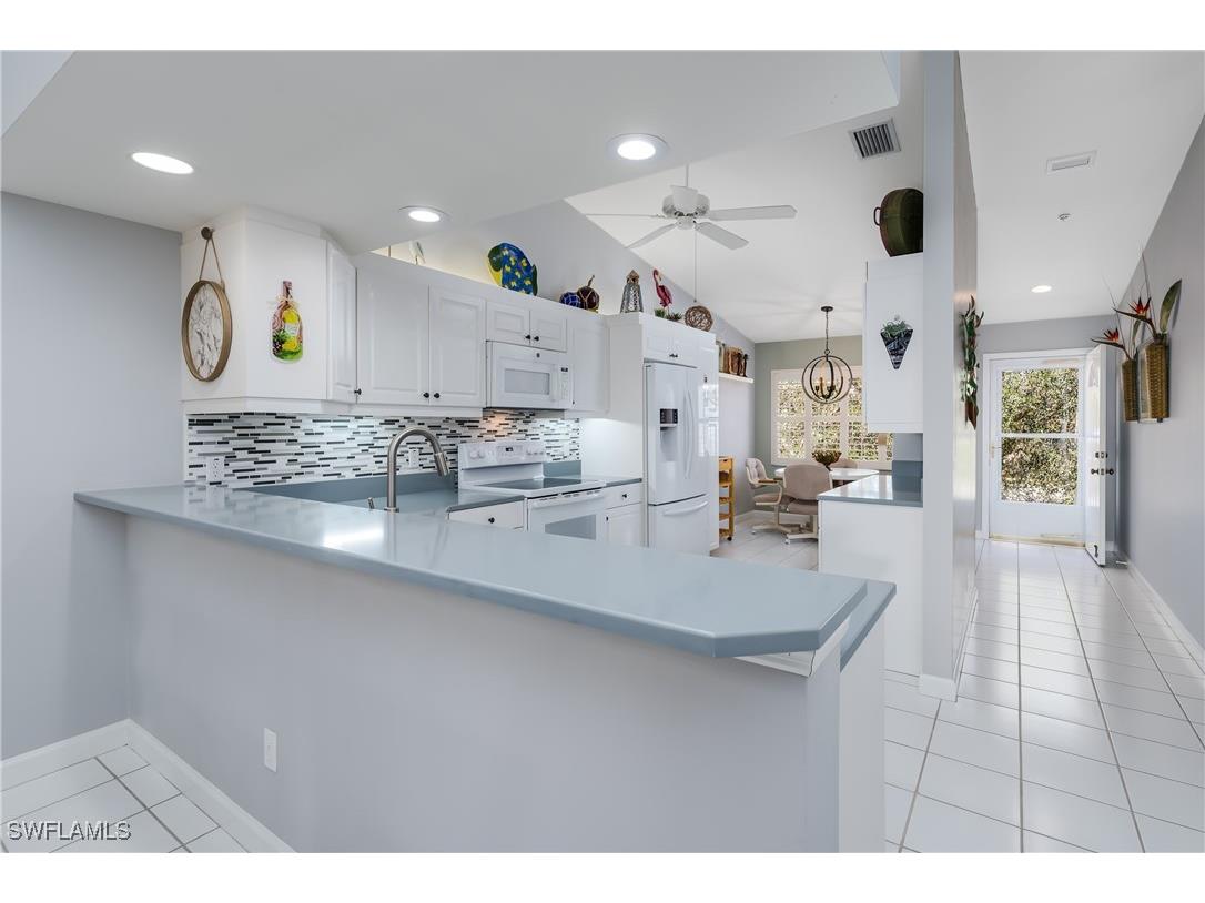 6640 Beach Resort Drive #4 Naples FL 34114 225002160 image1