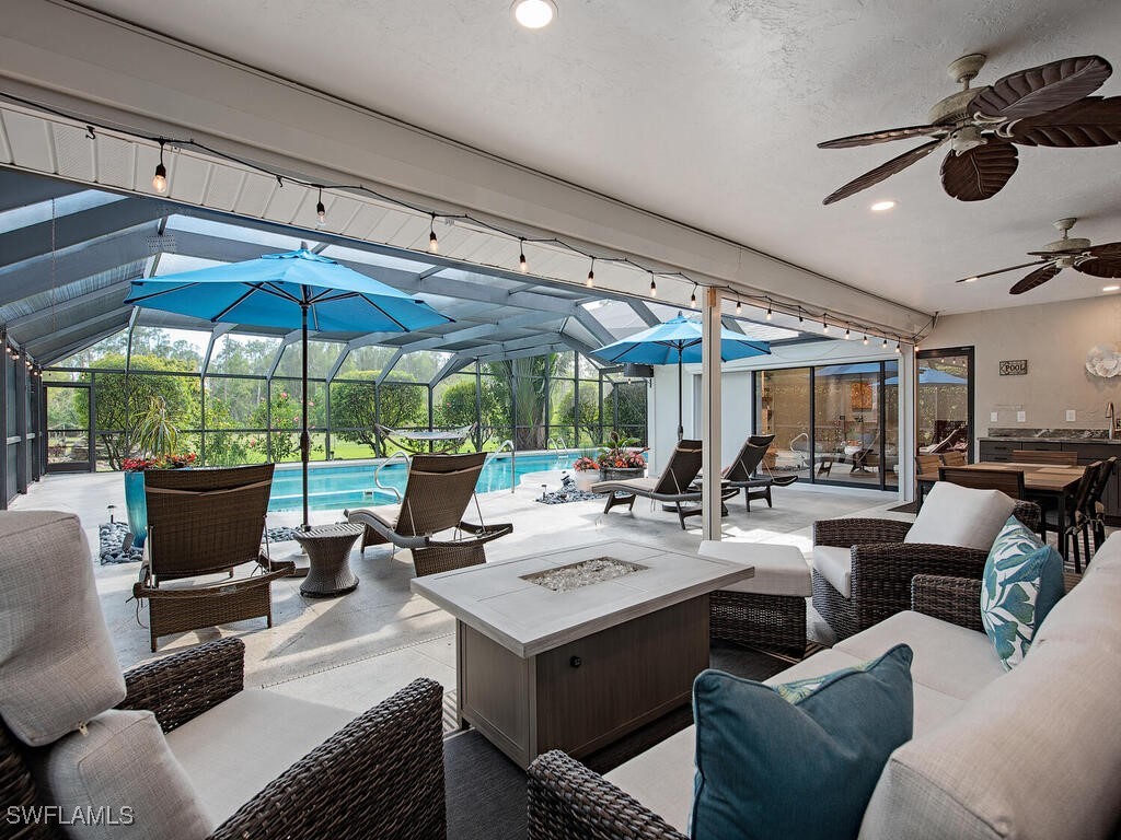 6640 Sandalwood Lane Naples FL 34109 224085061 image1