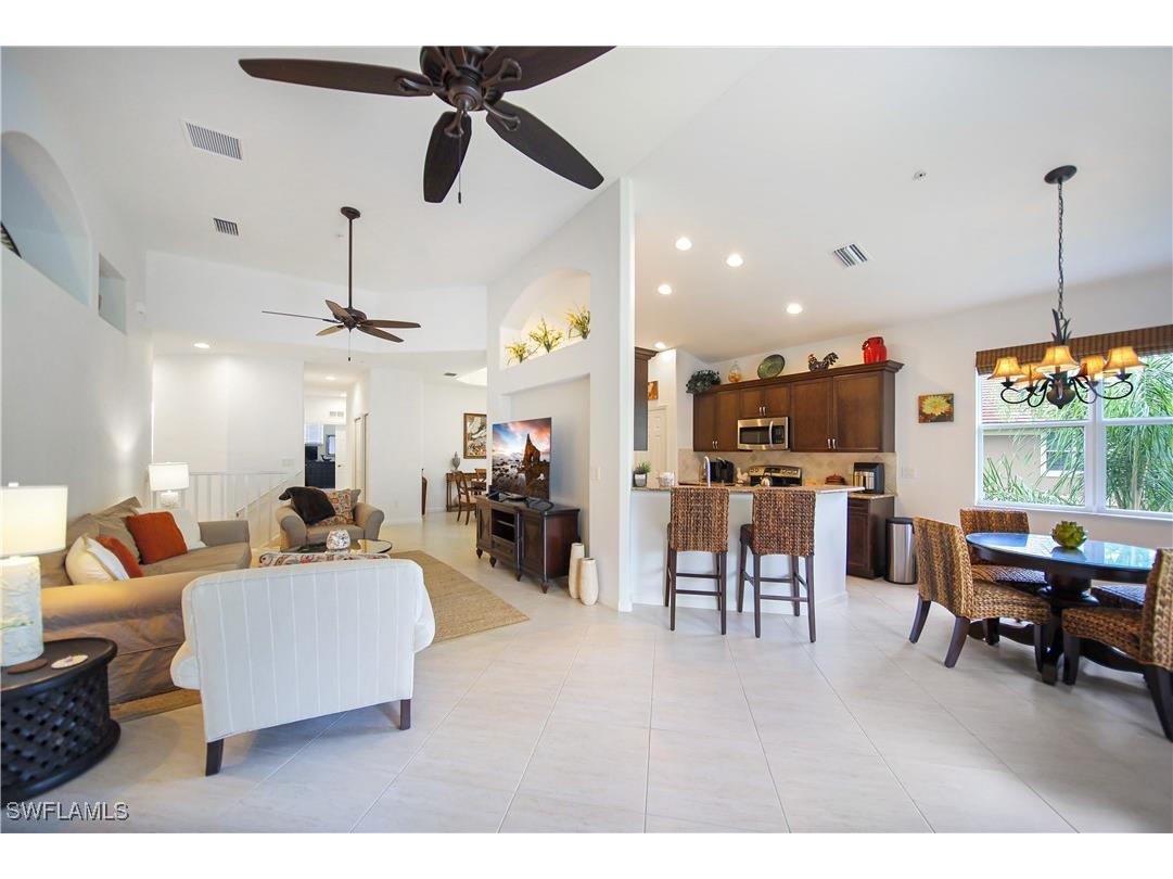 6641 Alden Woods Circle #201 Naples FL 34113 225068411 image4