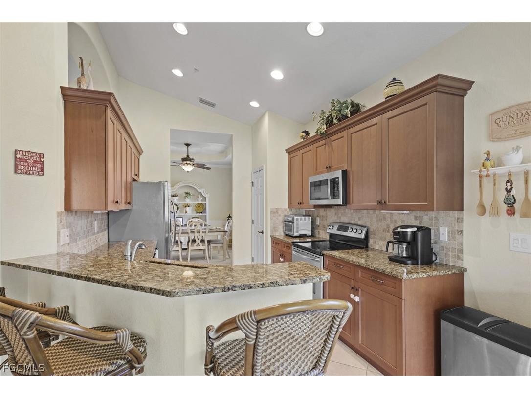 6645 Alden Woods Circle #201 Naples FL 34113 2026010511 image2