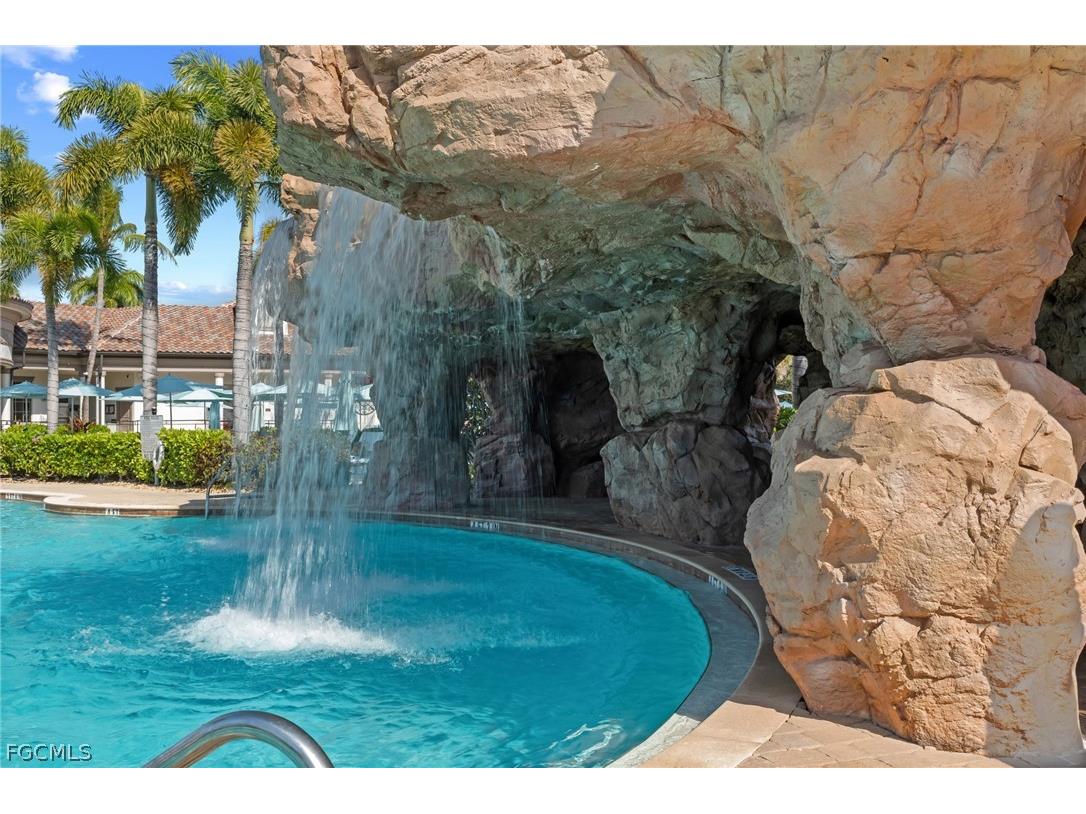 6645 Alden Woods Circle #201 Naples FL 34113 2026010511 image25