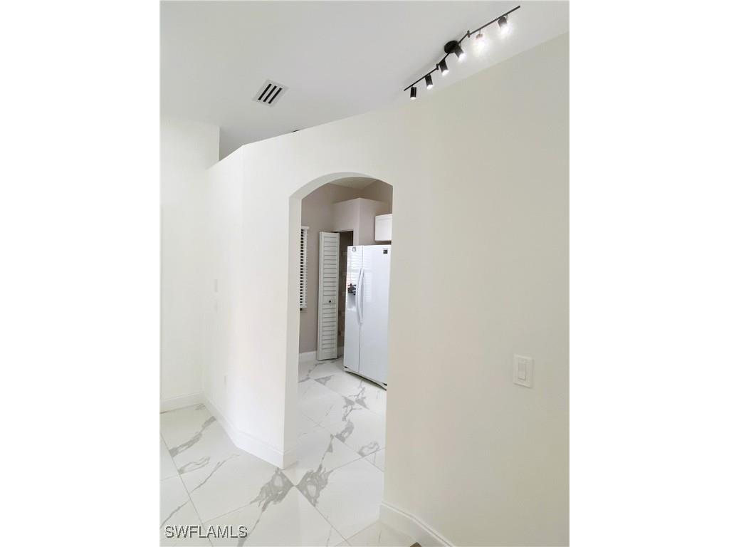 6645 Huntington Lakes Circle #204 Naples FL 34119 225069627 image7