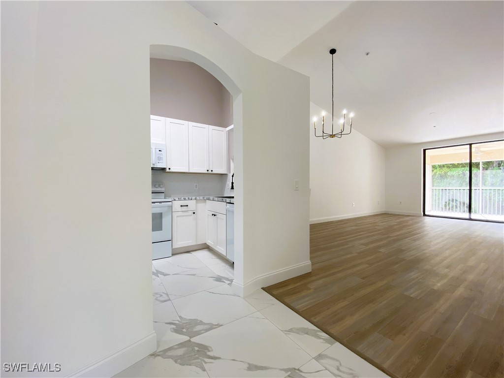 6645 Huntington Lakes Circle #204 Naples FL 34119 225069627 image9