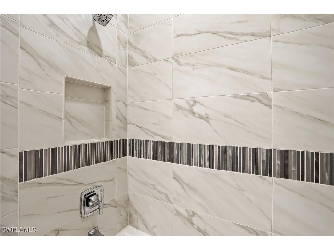 6648 Roma Way Naples FL 34113 226001799 image37