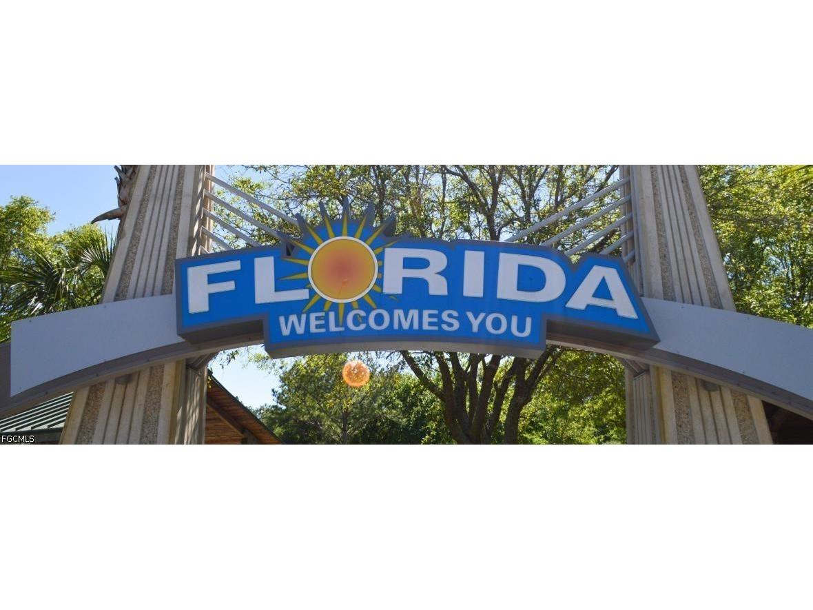 665 Windermere Drive Lehigh Acres FL 33972 2026027807 image7