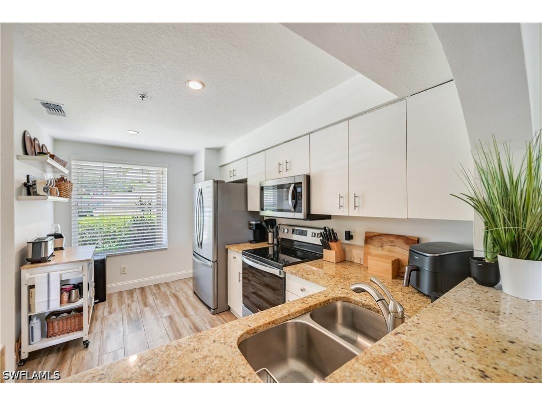 6650 Huntington Lakes Circle #102 Naples FL 34119 226021807 image10