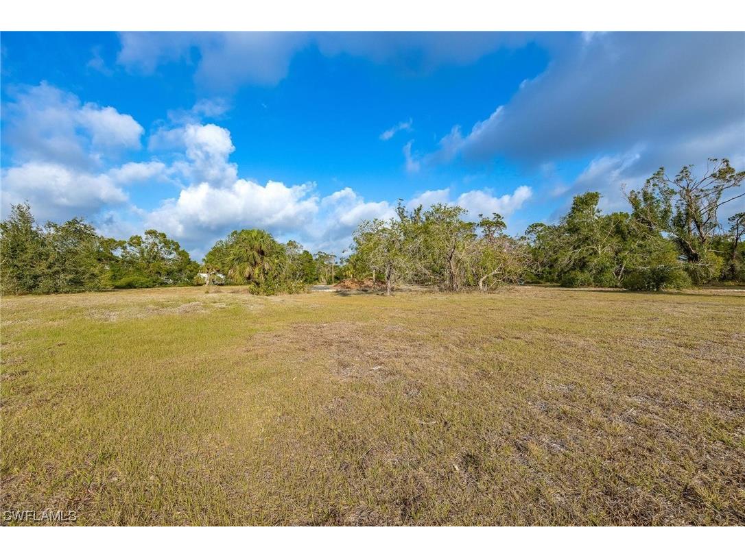 6651 Bright Road North Fort Myers FL 33917 223017349 image1