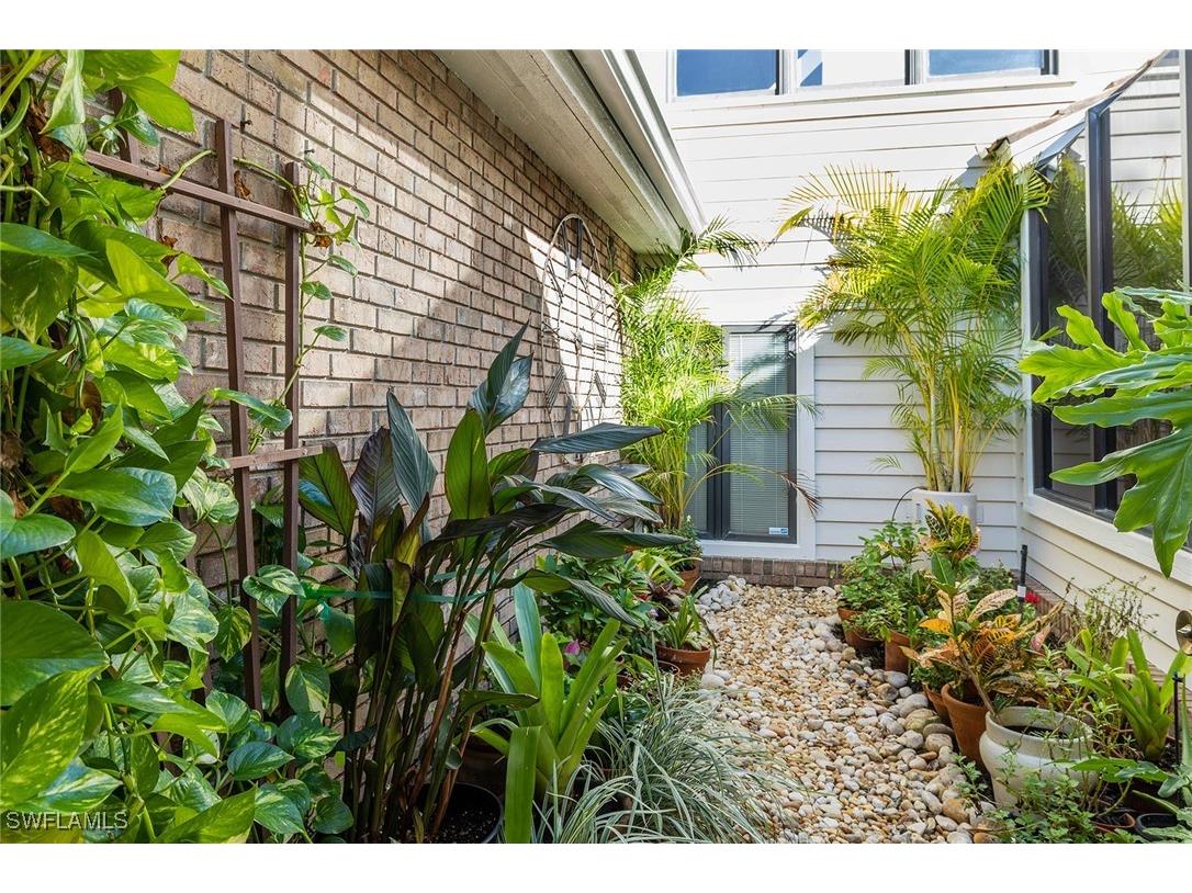 6652 Trident Way #J-1 Naples FL 34108 225072125 image14