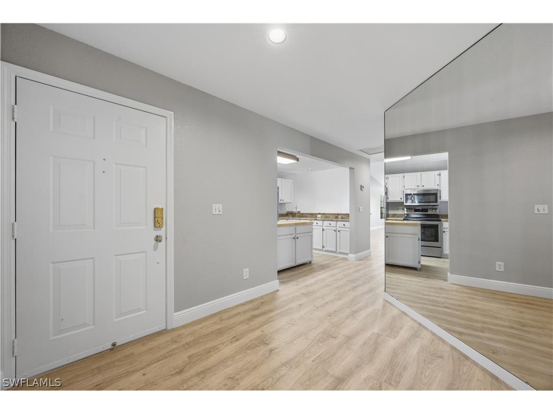 6654 Tannin Lane #B Naples FL 34109 225076843 image18