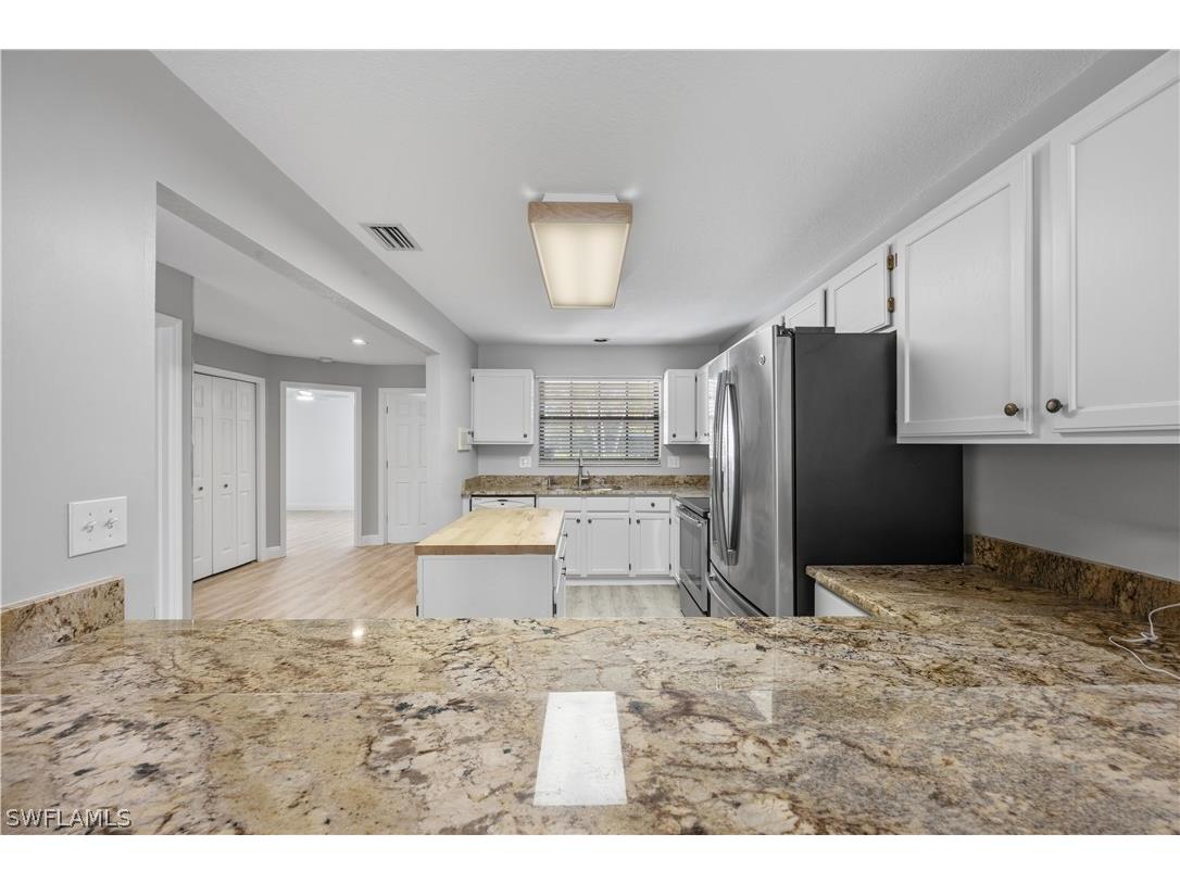 6654 Tannin Lane #B Naples FL 34109 225076843 image8