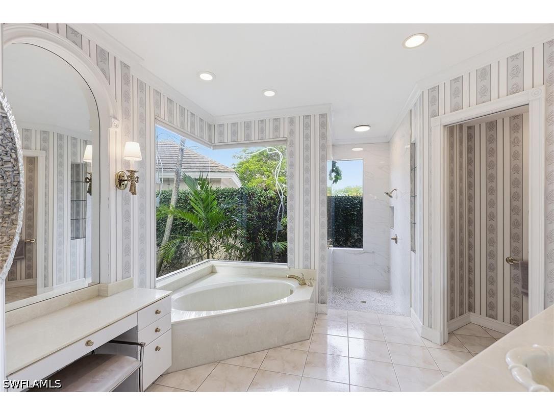 6656 Trail Boulevard Naples FL 34108 226014848 image26