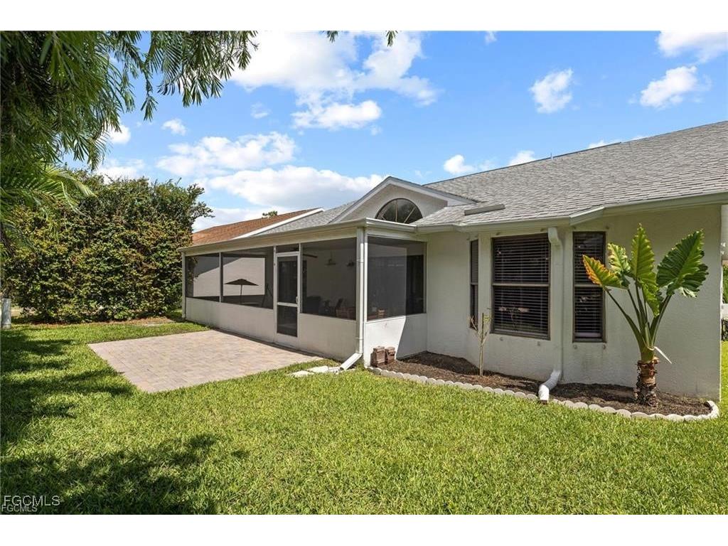 6656 Wakefield Drive Fort Myers FL 33966 2026002555 image2