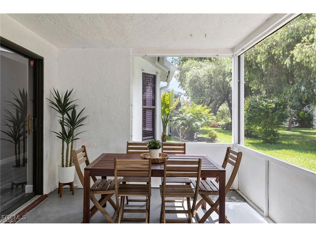 6656 Wakefield Drive Fort Myers FL 33966 2026002555 image5